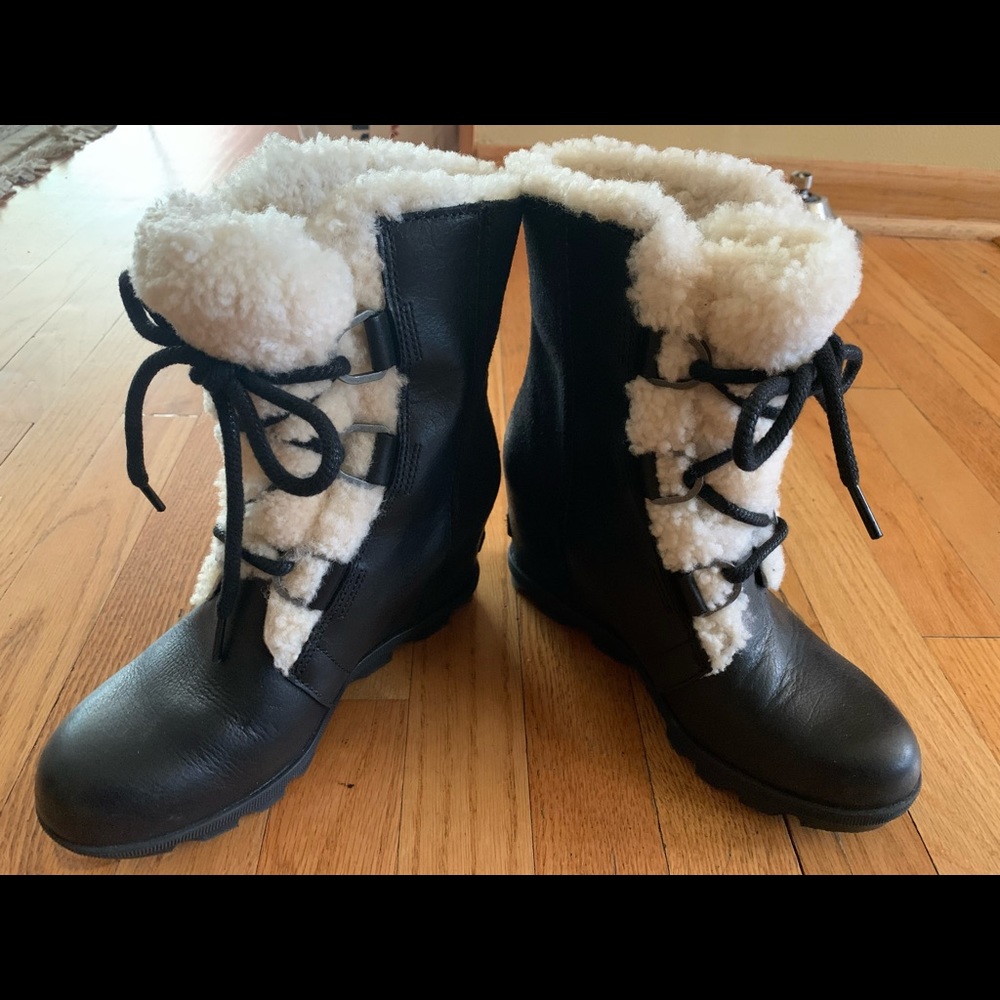 SOREL ankle boots